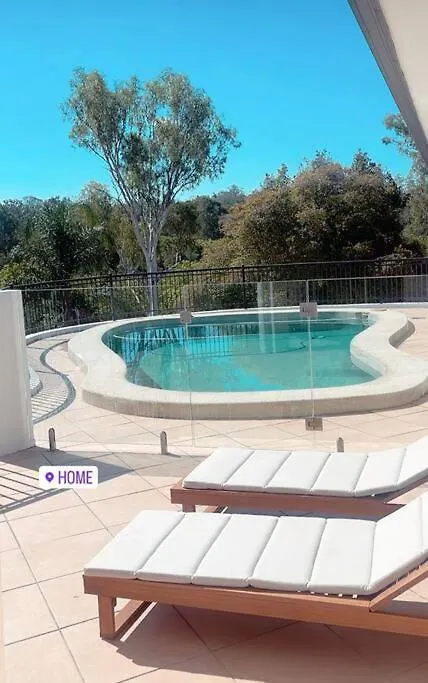 Brisbane Palm Springs-Inspired Home On Golf Course Mount Crosby Australia